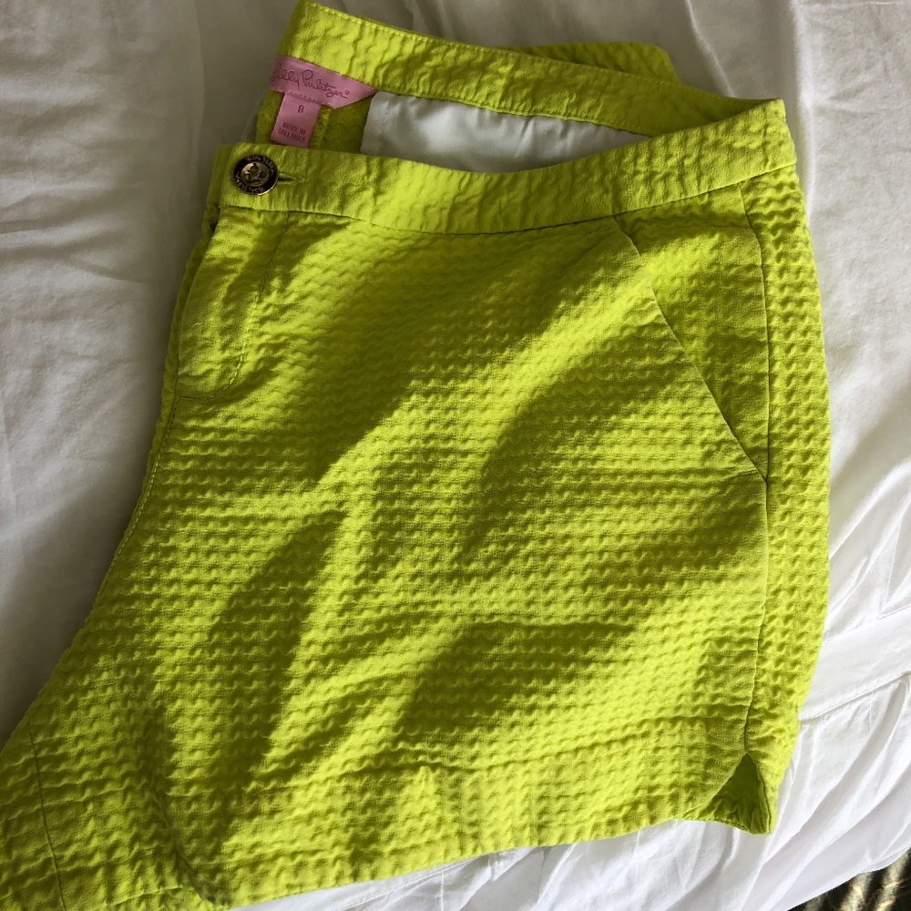 Lilly Pulitzer Lime Green/Yellow Shorts size 8
